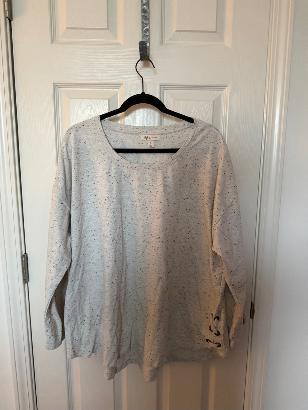 Style & Co. Light Gray Speckled Long Sleeve Tee